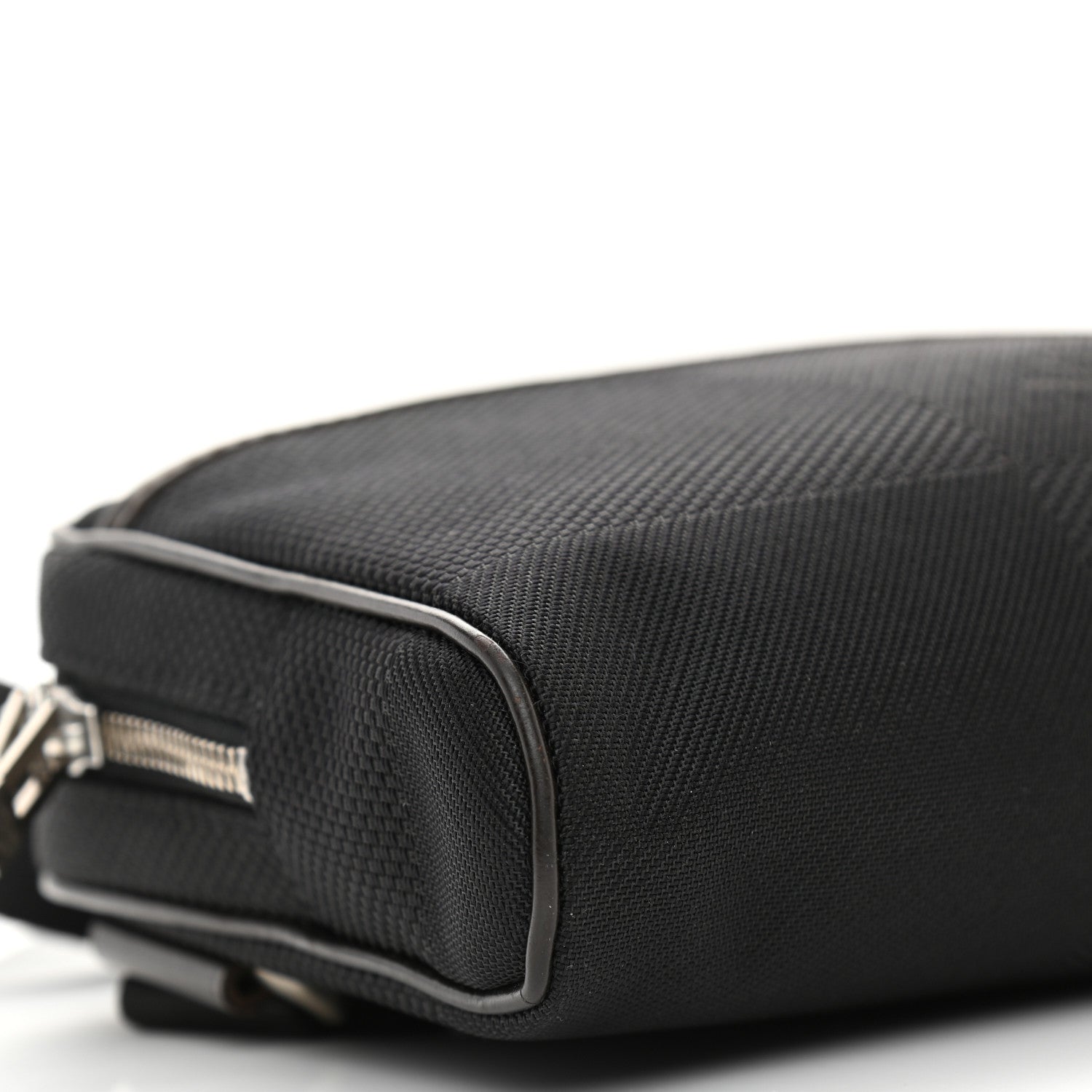 Louis Vuitton Damier Geant Acrobat Black 11 of 12