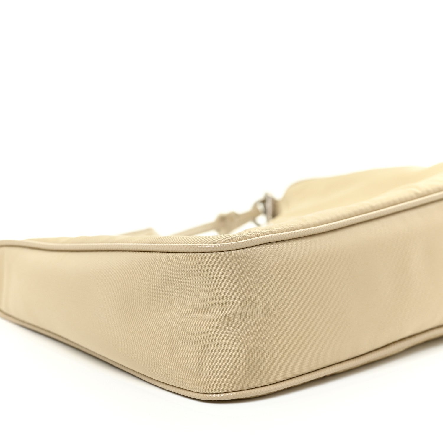Prada Re-Nylon Saffiano Re-Edition 2005 Shoulder Bag Deserto 11 of 15