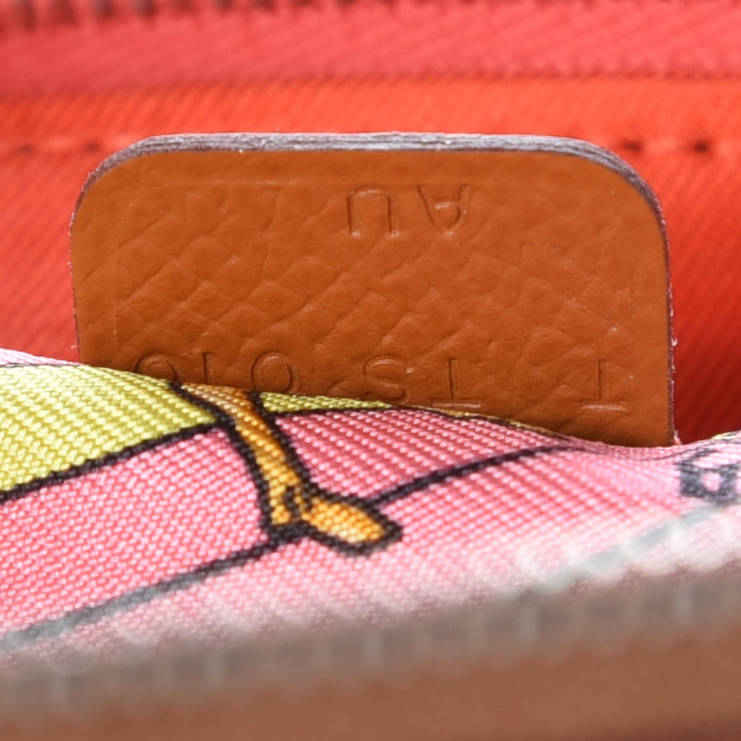 Epsom Silk'In Wallet Gold