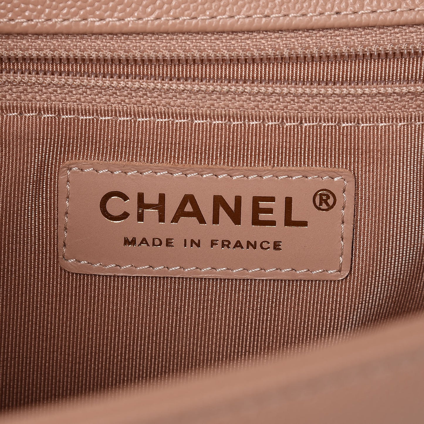 Caviar Quilted New Medium Boy Flap Beige