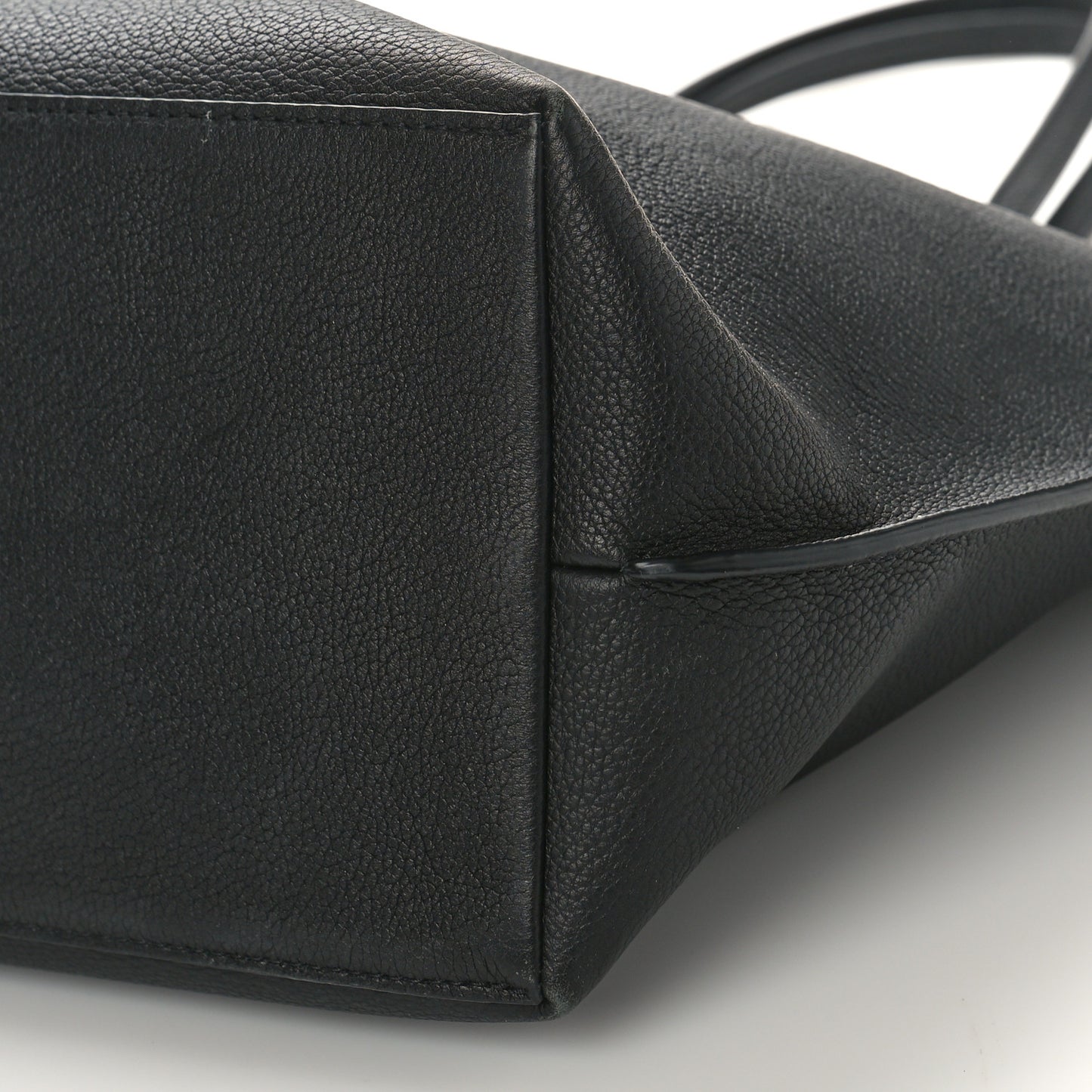 Calfskin Lockme Go Tote Black