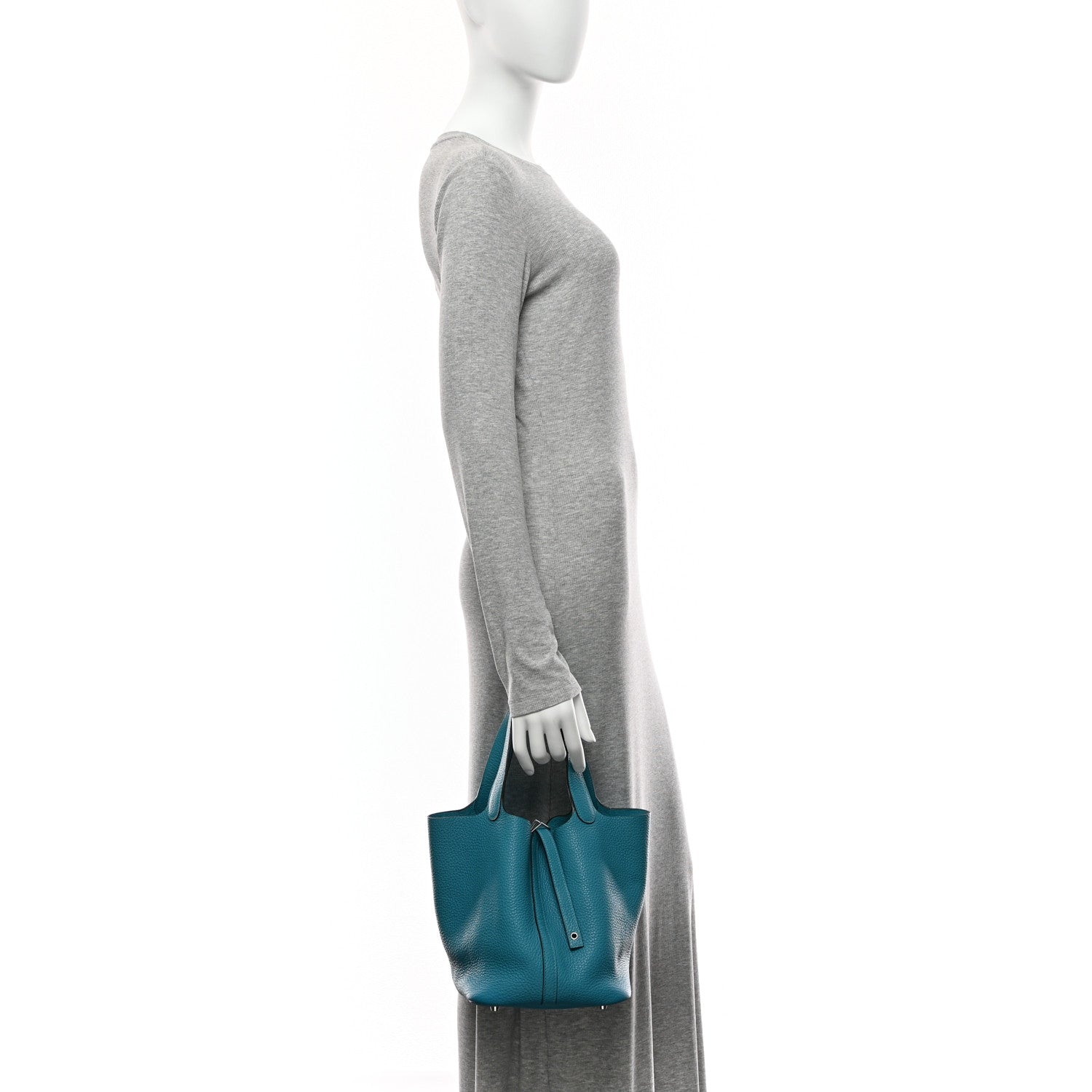 Hermes Taurillon Clemence Picotin Lock 22 MM Bleu Izmir 2 of 10