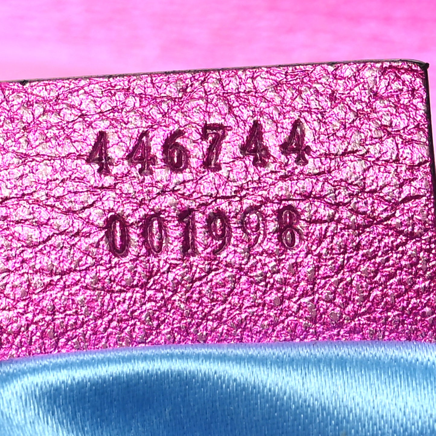 Metallic Calfskin Matelasse Mini GG Marmont Shoulder Bag Fuchsia