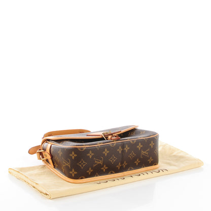 Louis Vuitton Monogram Sologne 4 of 7