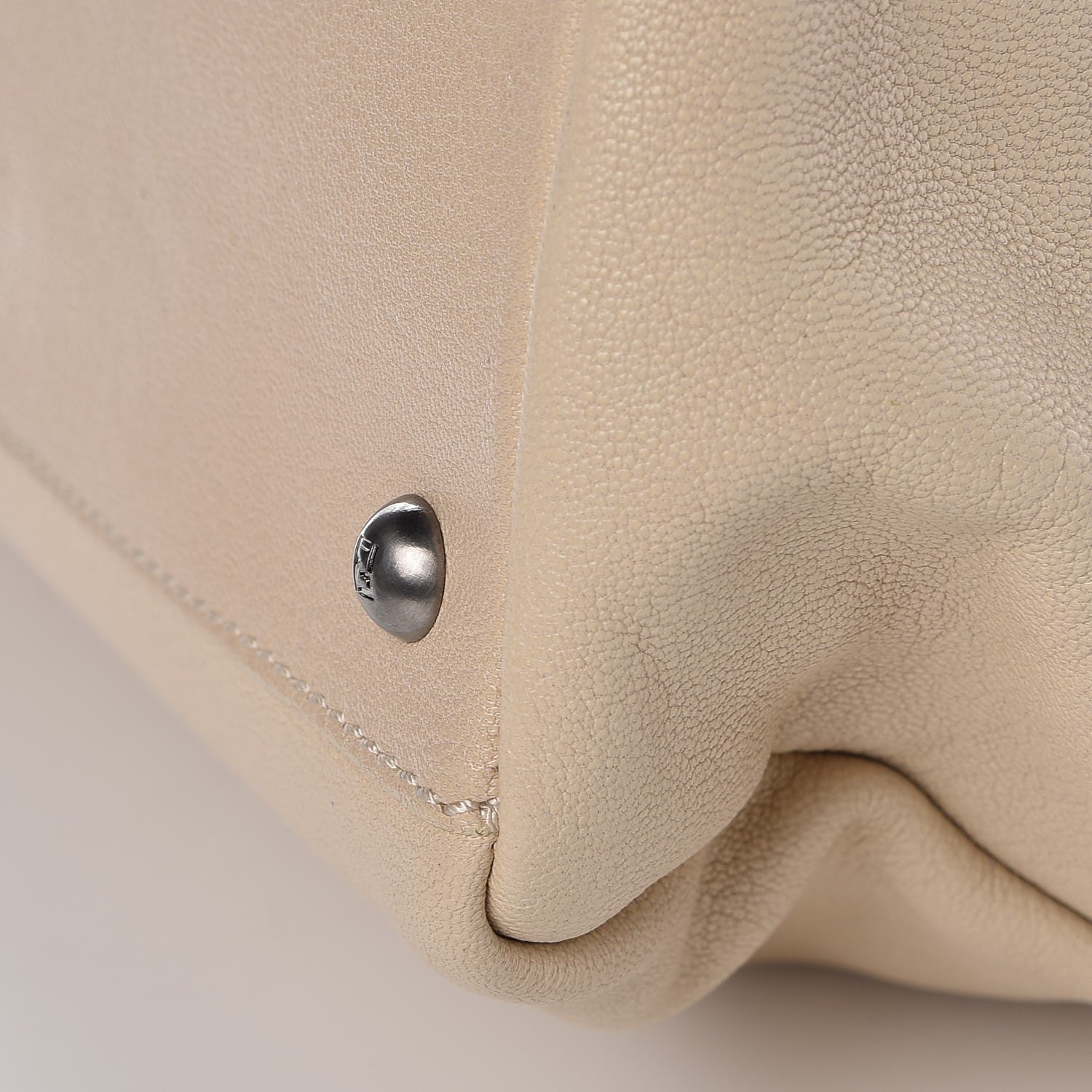 Fendi Goatskin Large Peekaboo Iconic Satchel Grigio Black 13 of 17