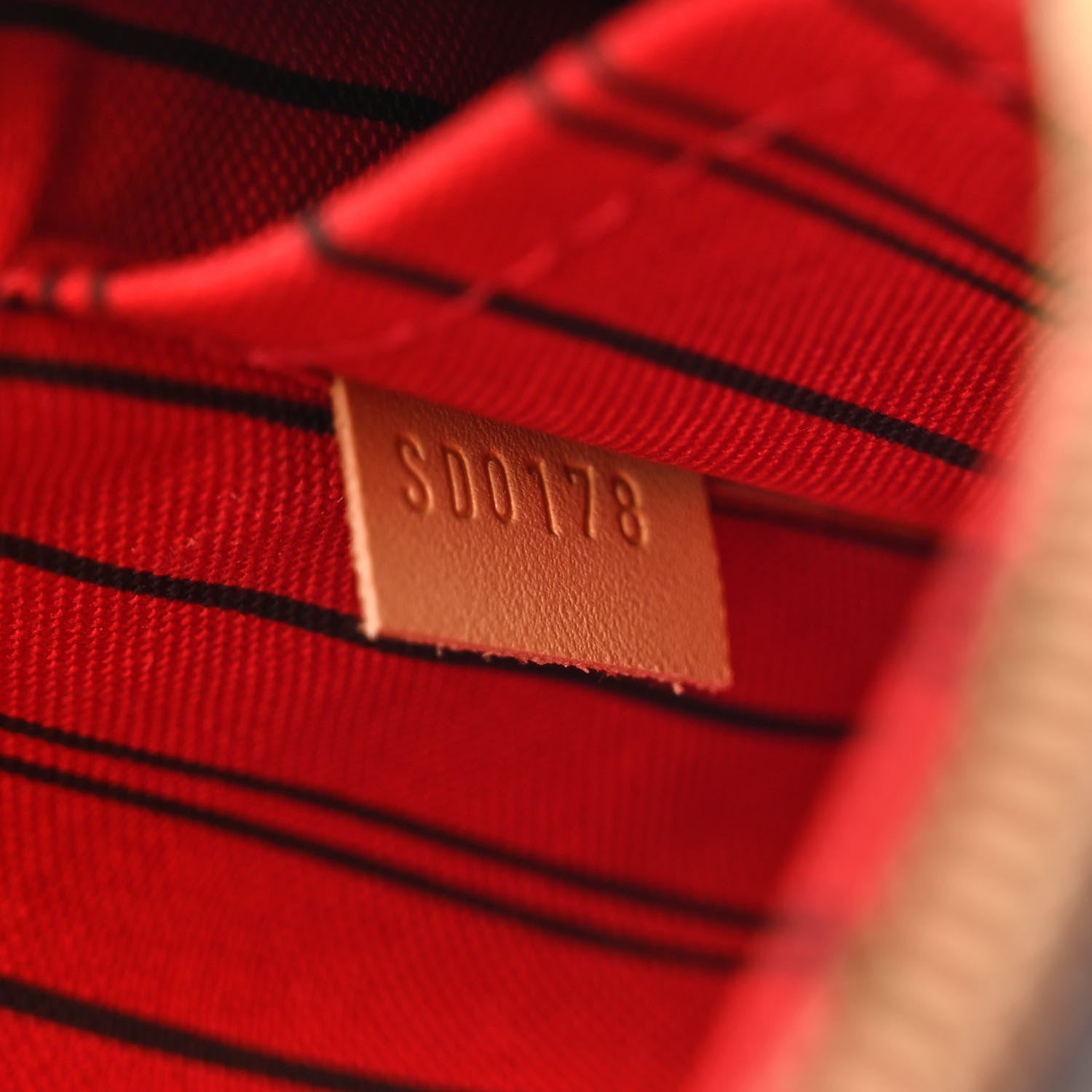 Louis Vuitton Monogram Neo Neverfull MM Cherry 11 of 16