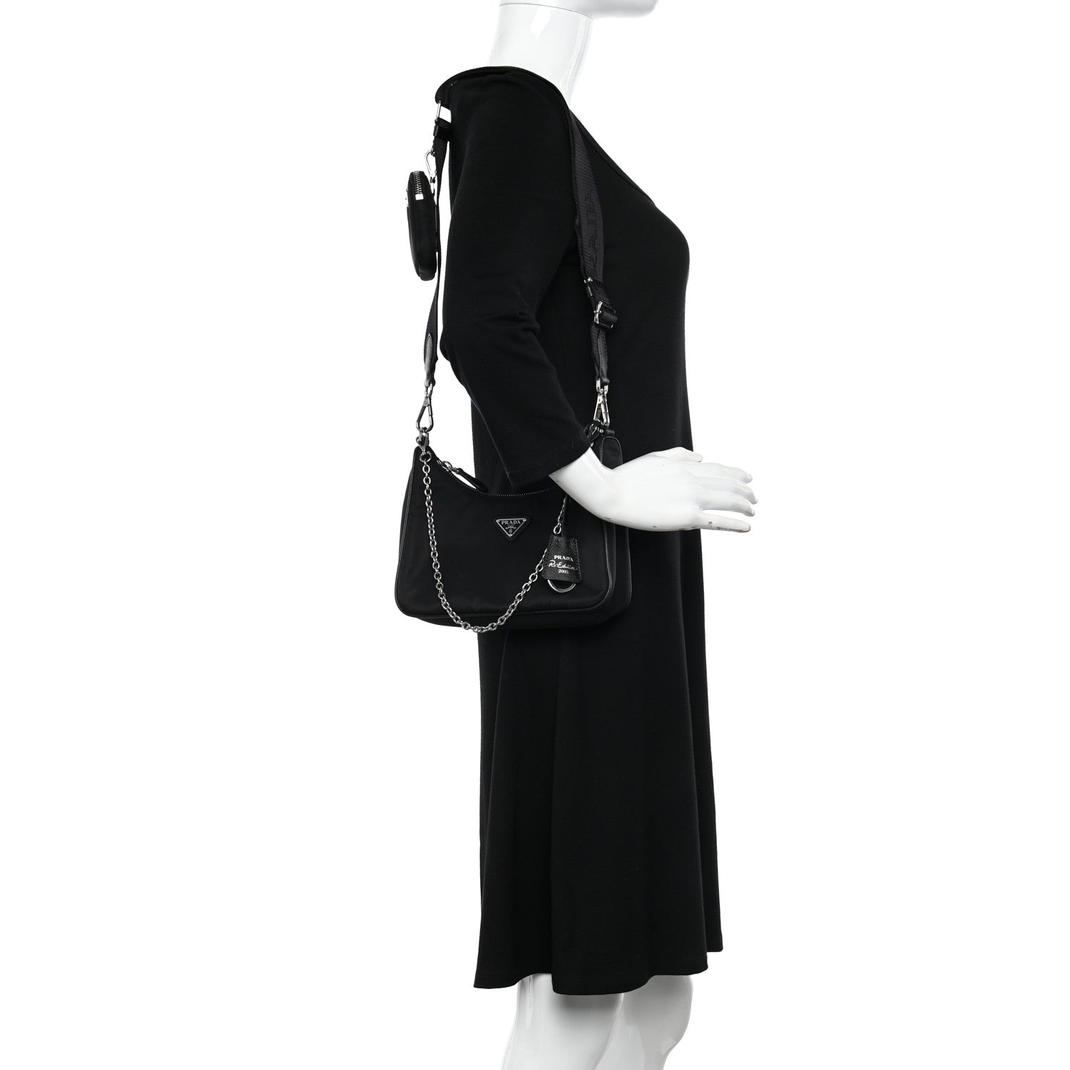 Prada Nylon Re-Edition 2005 Shoulder Bag Black 2 of 9
