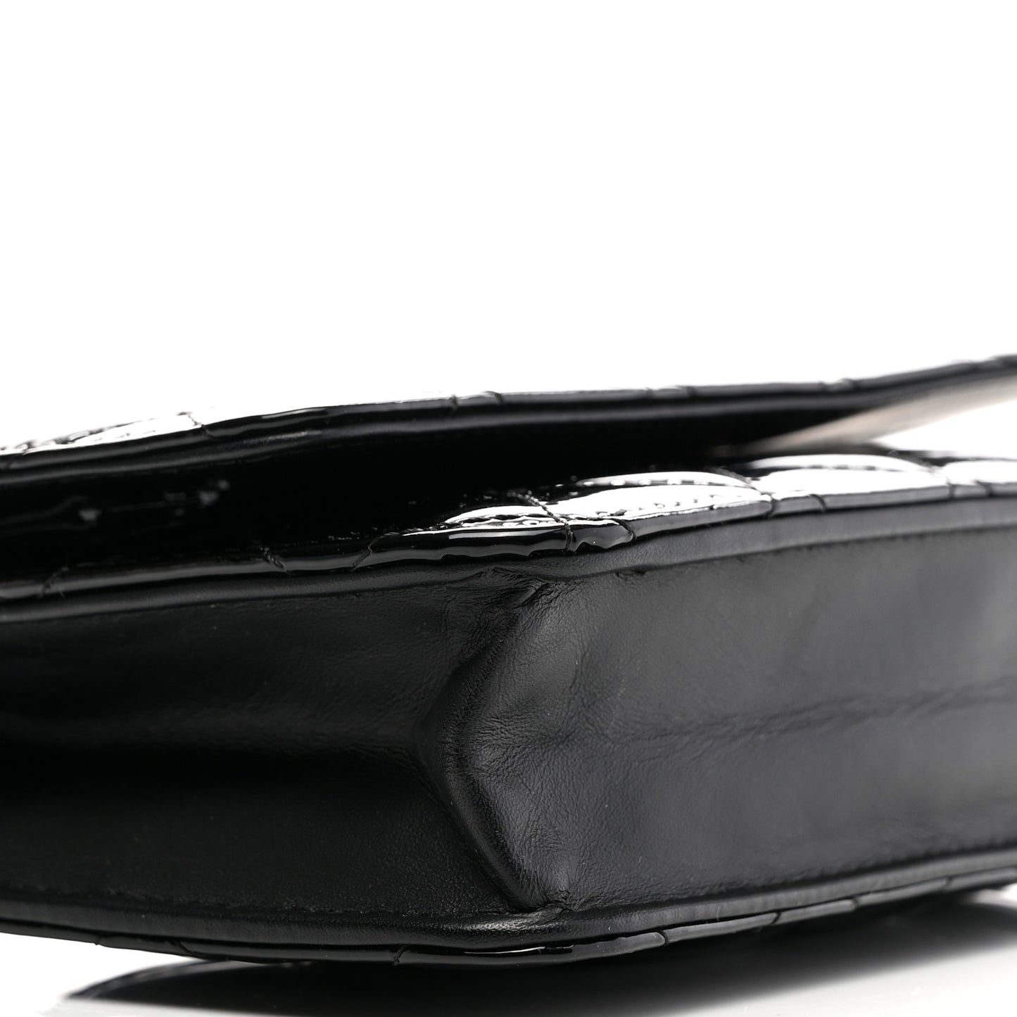 Patent Quilted Wallet On Chain WOC Black