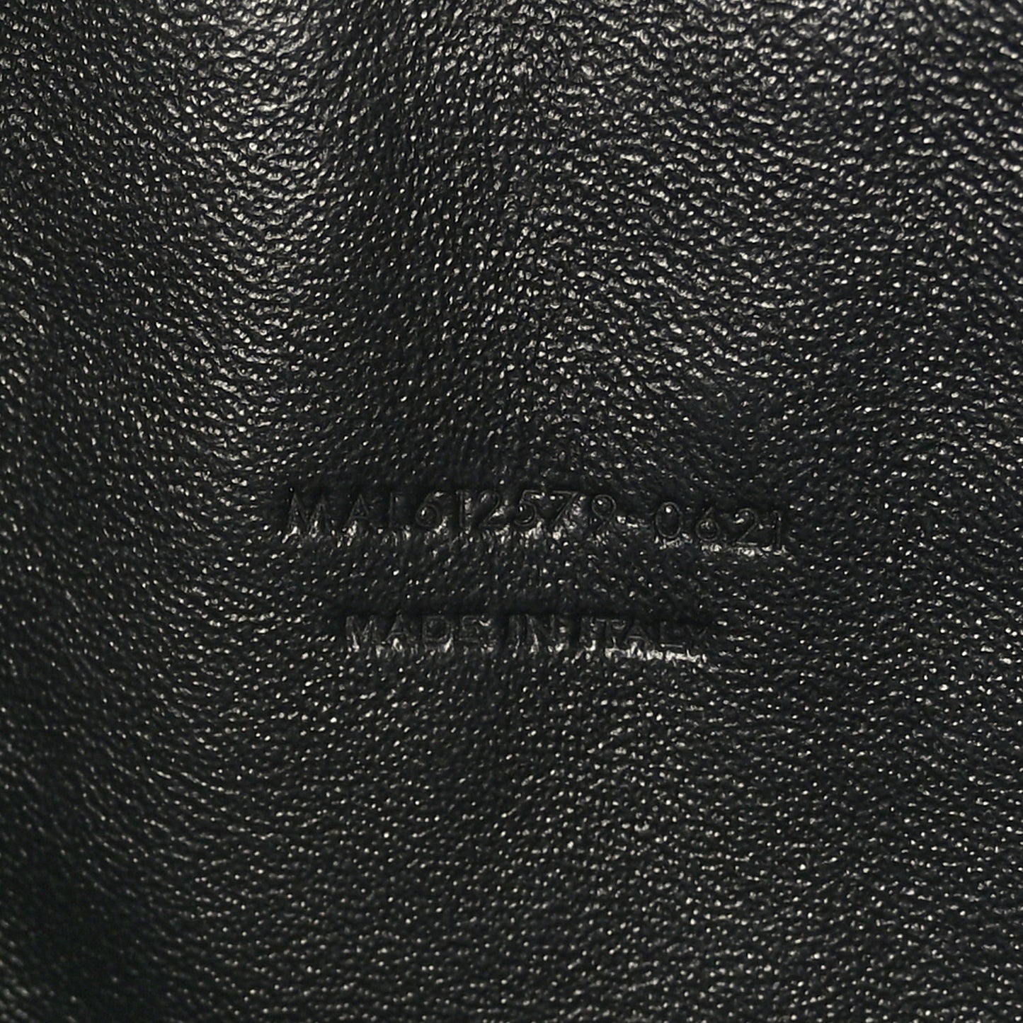 Grain De Poudre Matelasse Monogram Mini Lou Camera Bag Crema Soft