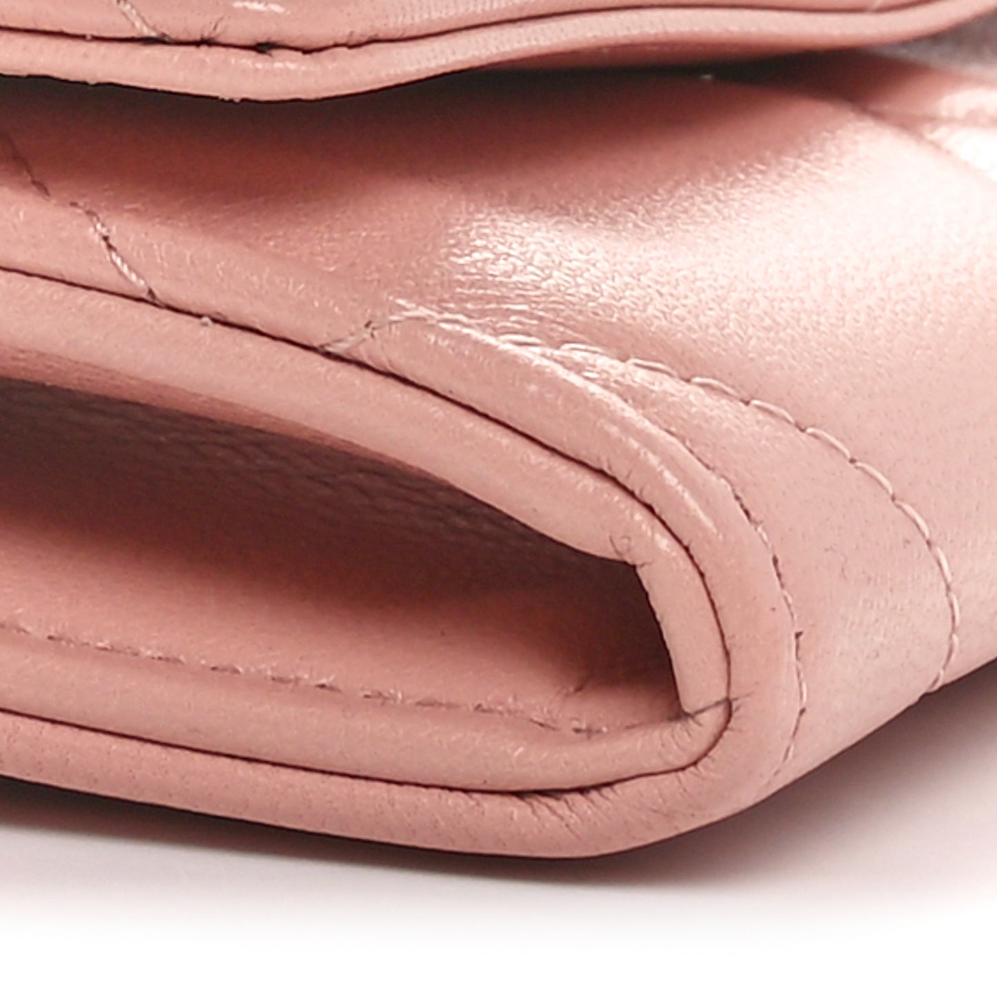 Goatskin Quilted Chanel 19 Flap Wallet Light Pink