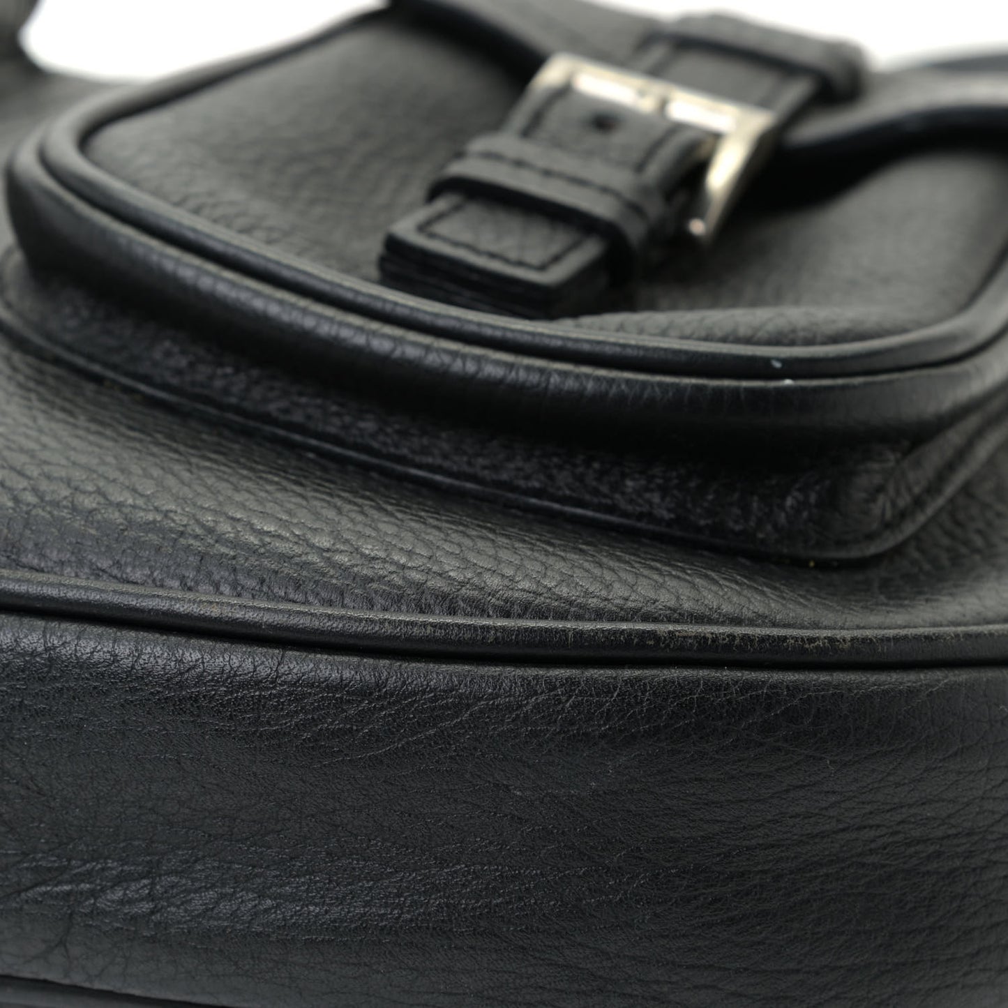 Vitello Daino Pocket Hobo Black
