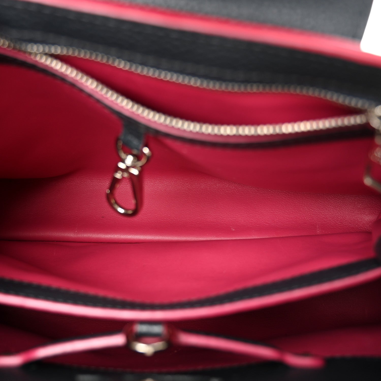 Louis Vuitton Taurillon Capucines PM Cobalt Fuchsia 5 of 9