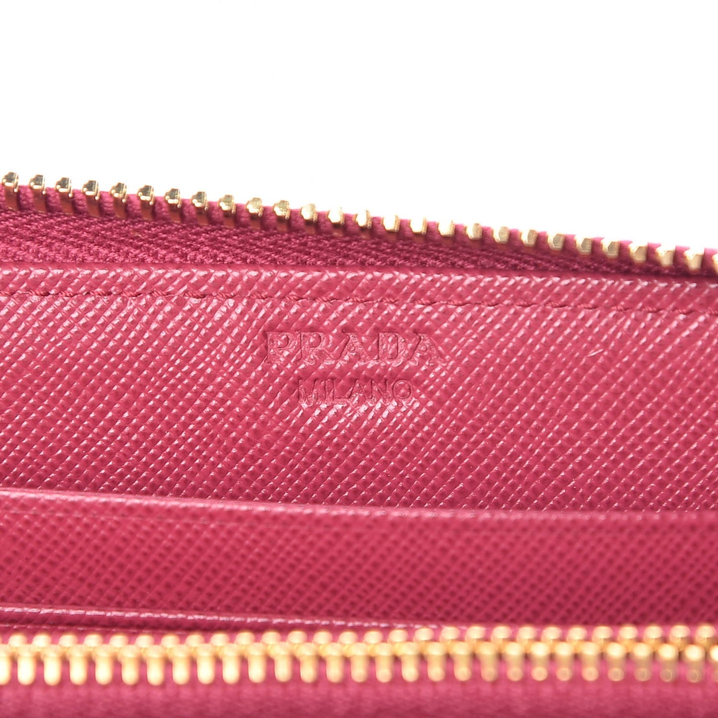Saffiano Metal Zip Around Wallet Ibisco