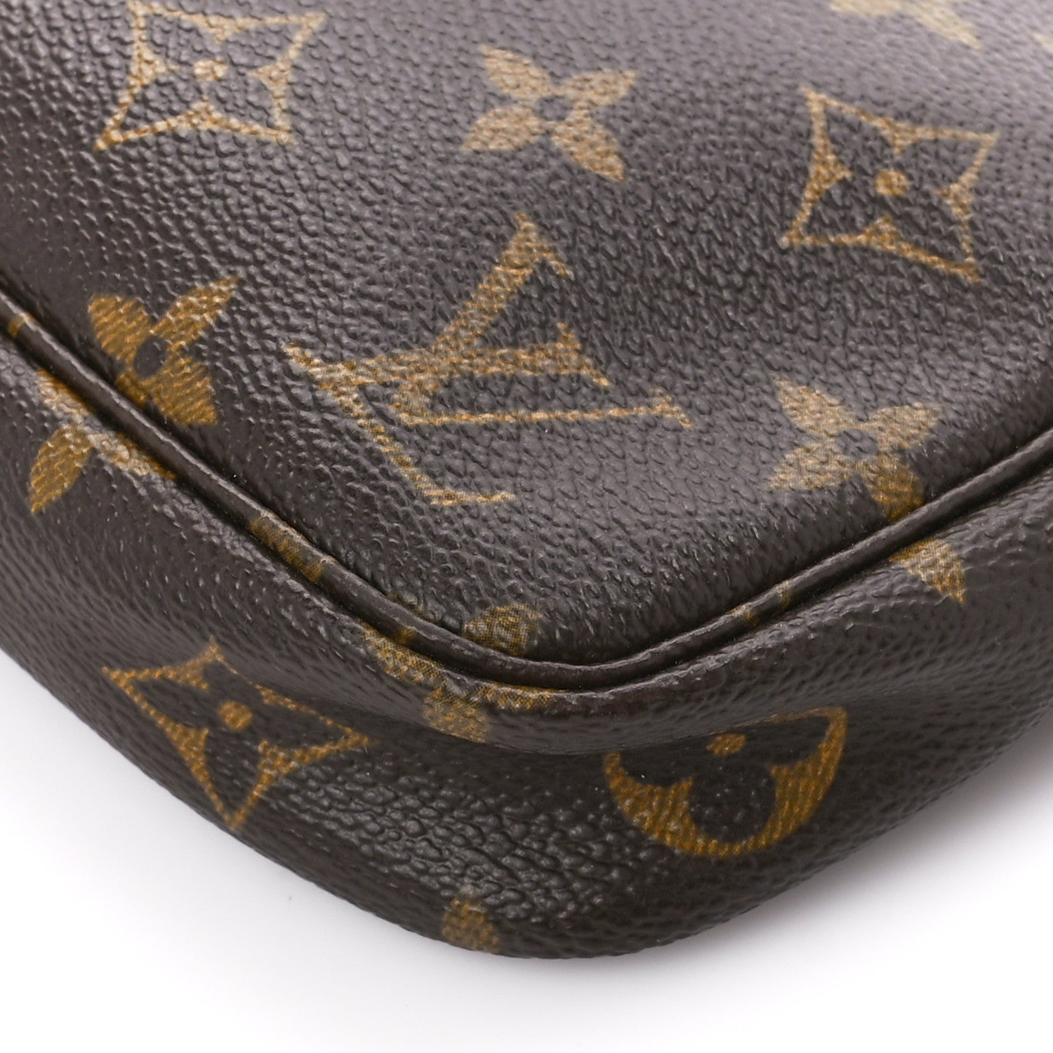 Louis Vuitton Monogram Pochette Accessories 10 of 11