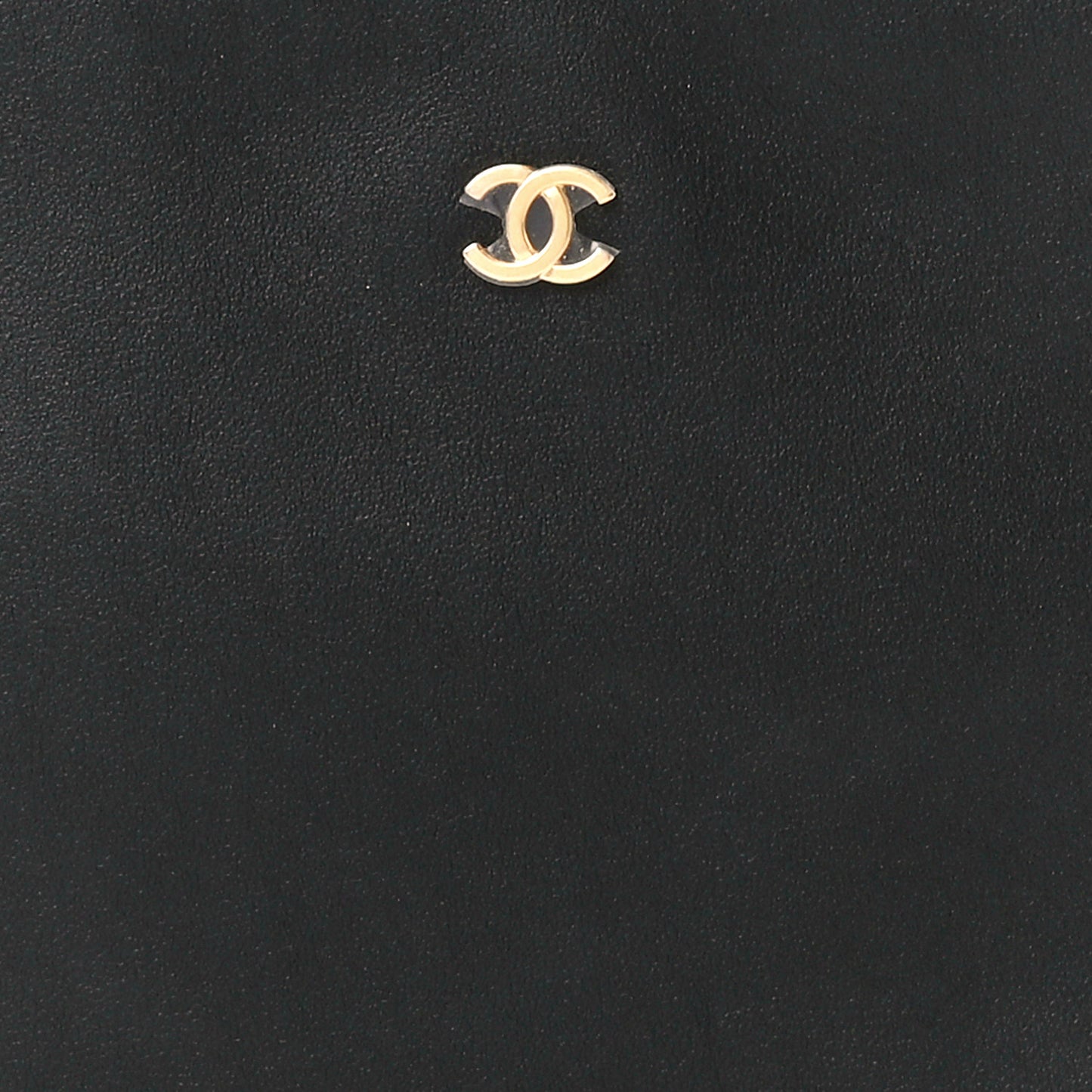 Shiny Calfskin Chanel 22 Removable Pouch Black