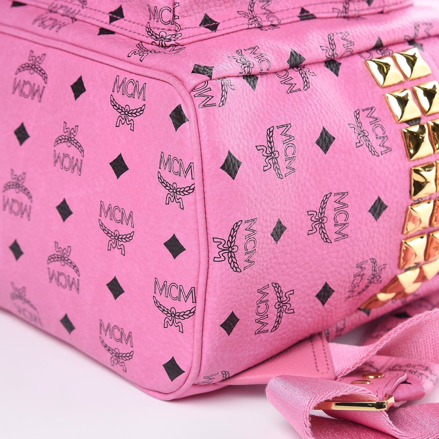 Visetos Medium Side Studs Stark Backpack Pink
