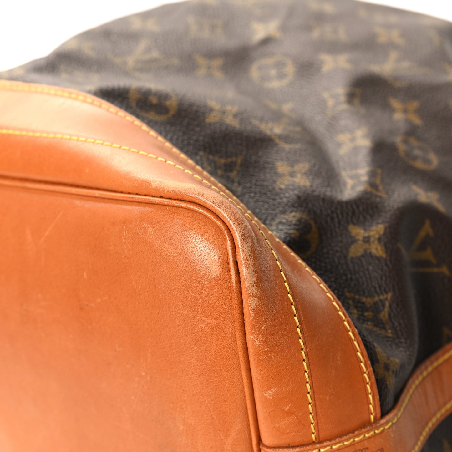 Monogram Noe