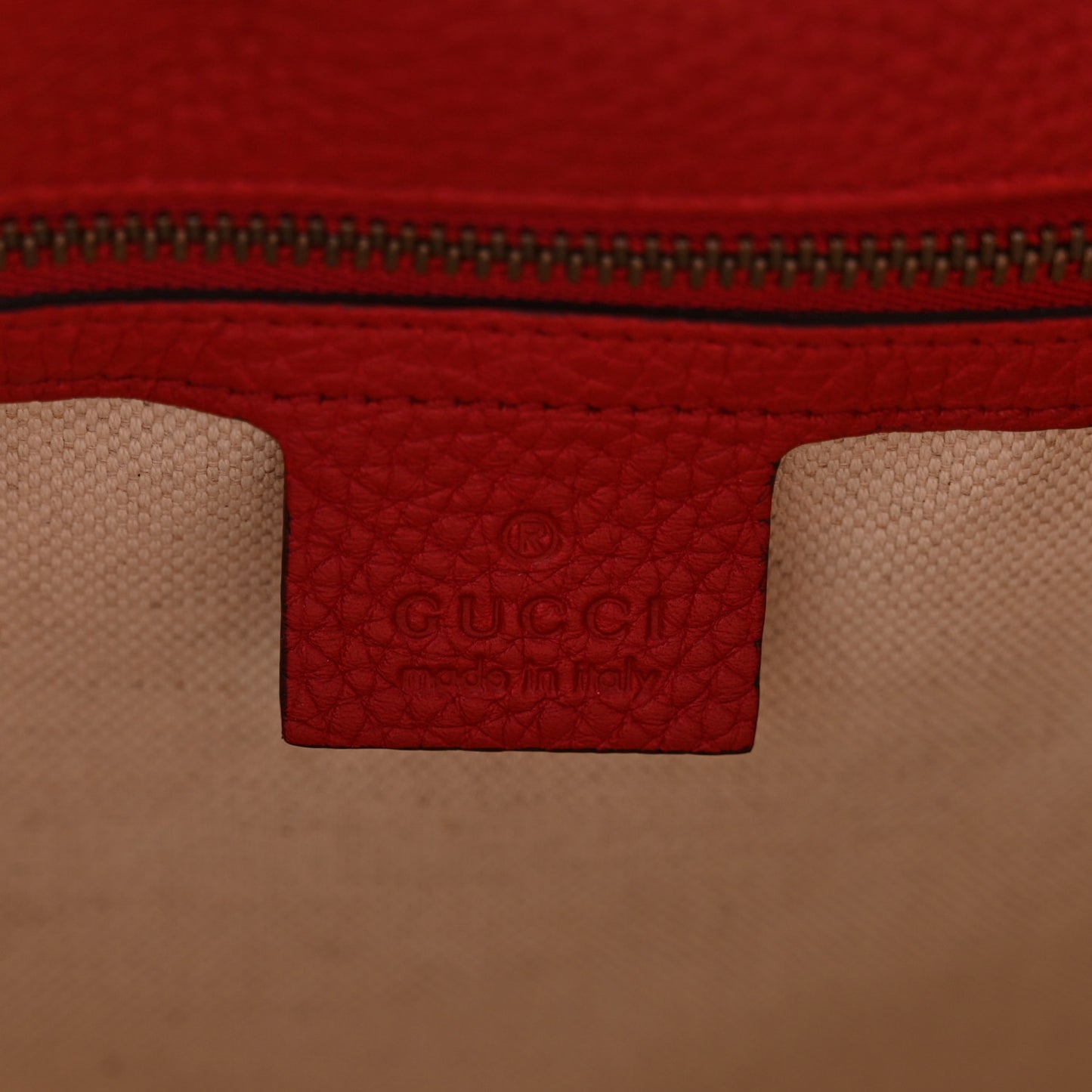 Calfskin Small GG Marmont Top Handle Bag Vulcanic Red