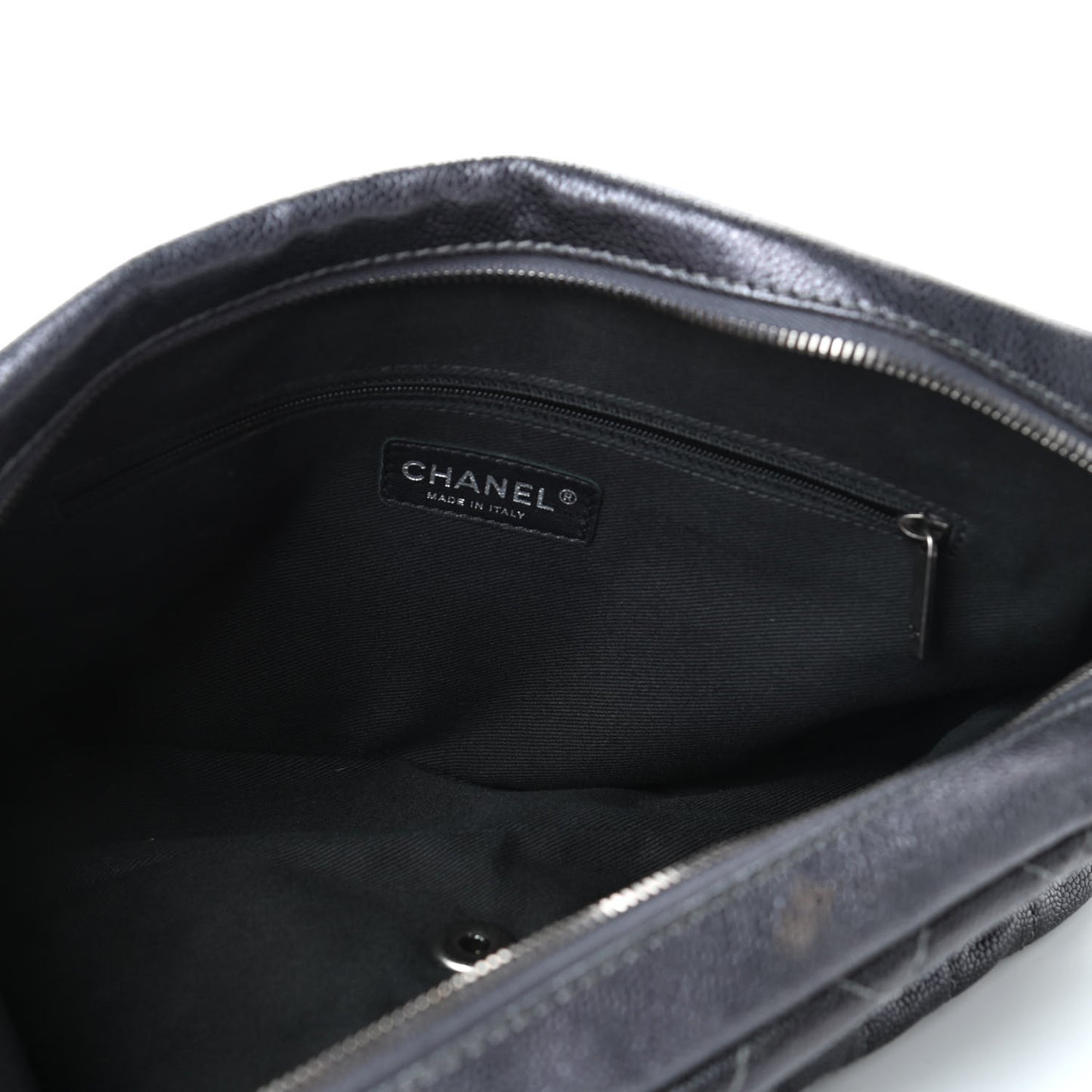 Iridescent Caviar Quilted Large Chic Flap Grey