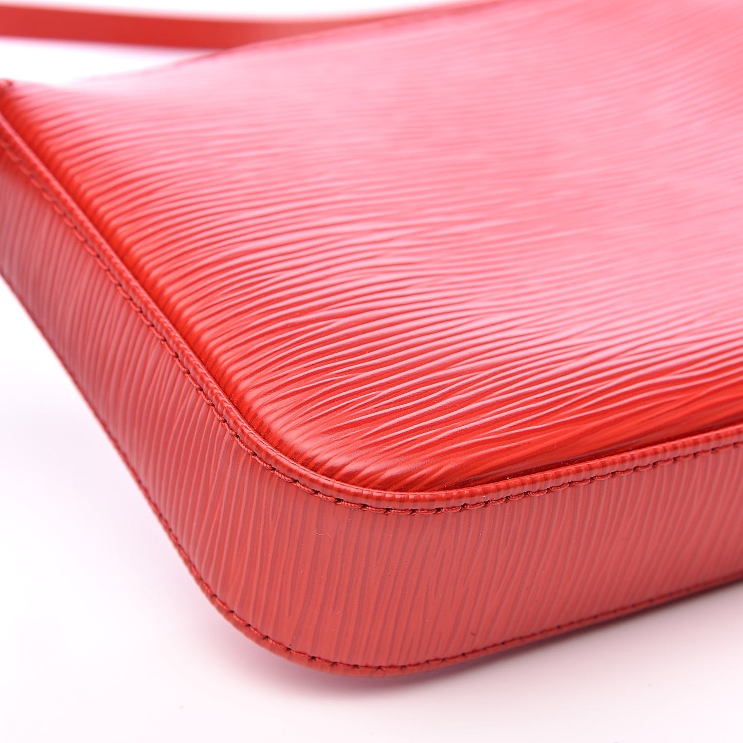 Epi Pochette Accessories NM Coquelicot