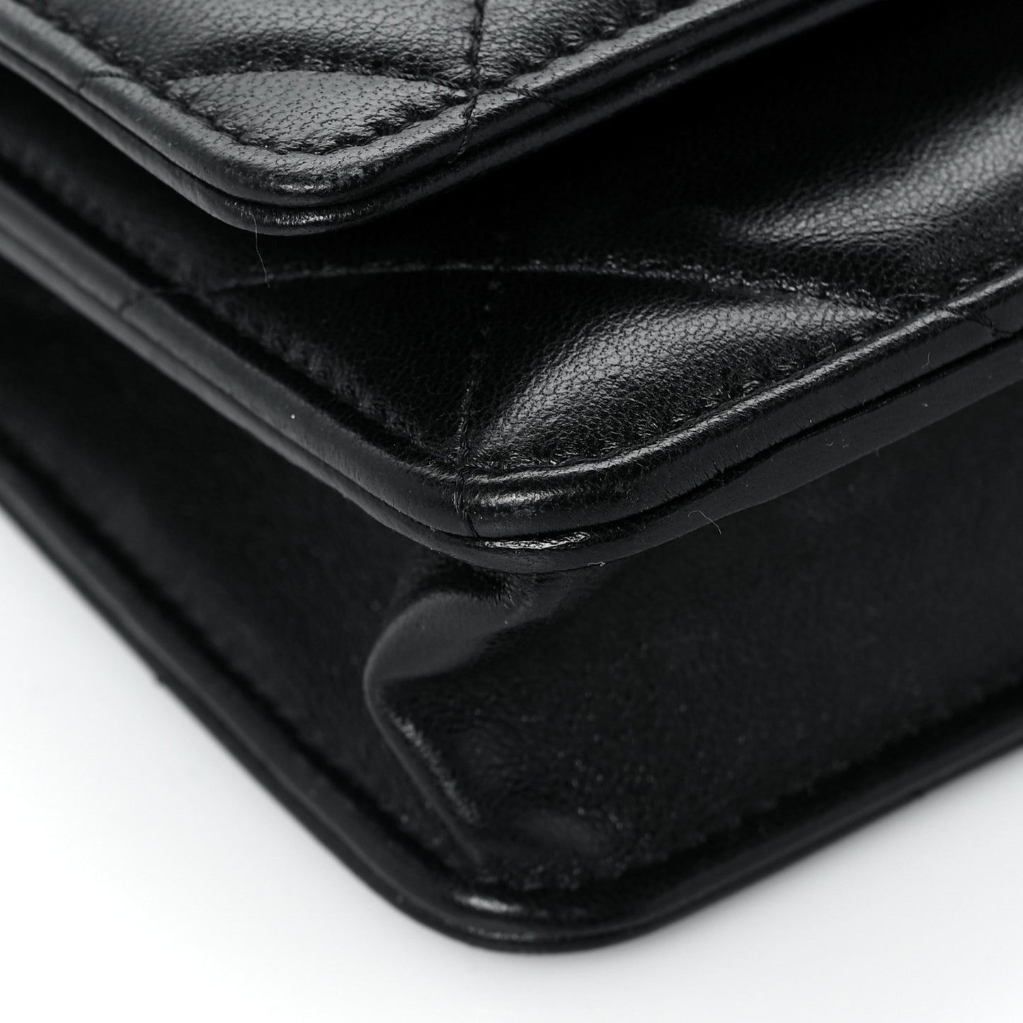 Lambskin Quilted Chanel 19 Wallet On Chain WOC Black