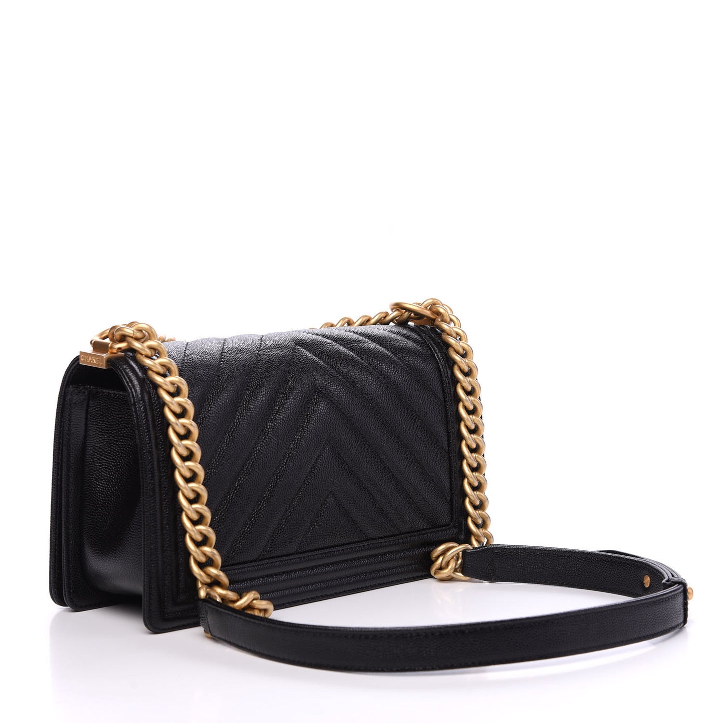 Caviar Chevron Quilted Medium Boy Flap Black