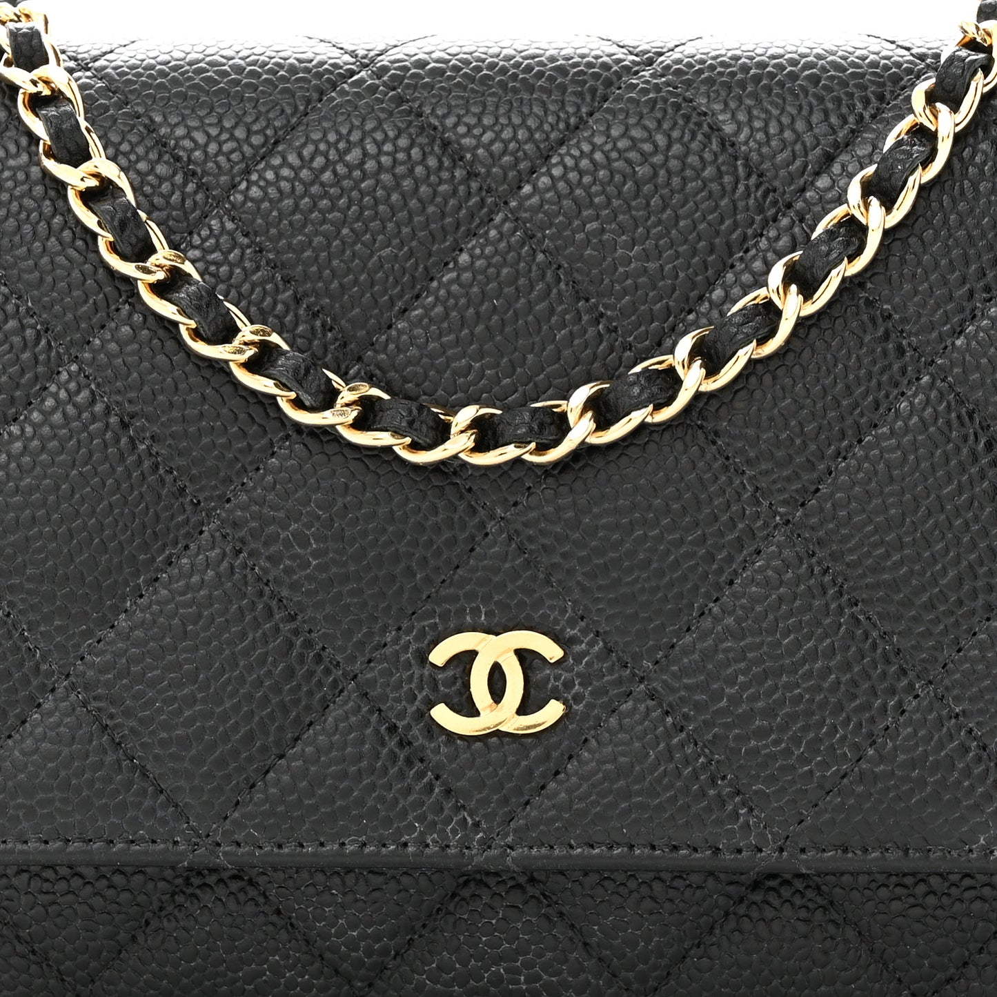 Caviar Quilted Wallet on Chain WOC Black
