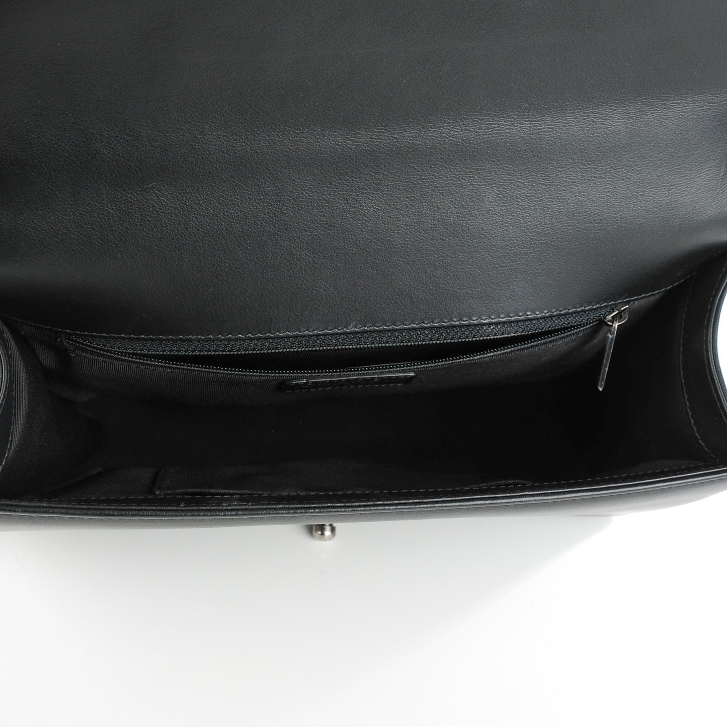 Calfskin Chevron Quilted New Medium Boy Flap Black