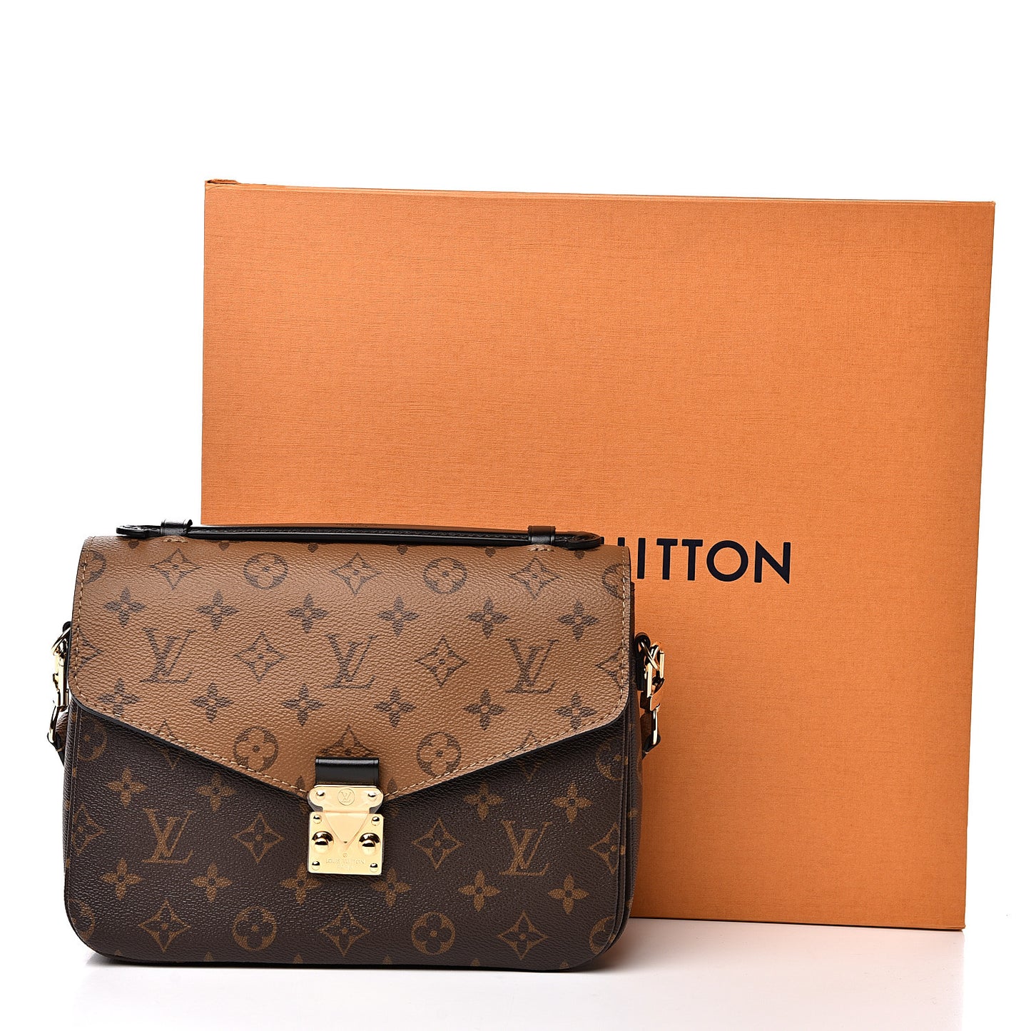 Reverse Monogram Pochette Metis