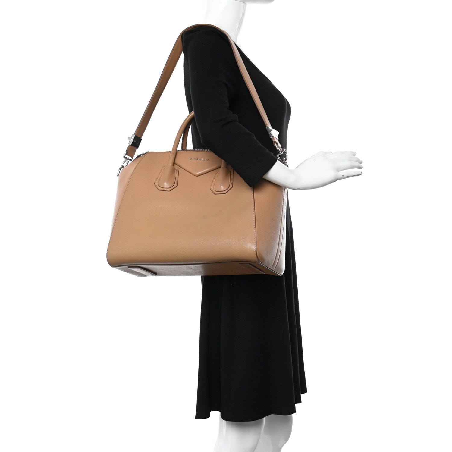 Givenchy Sugar Goatskin Medium Antigona Beige 2 of 26