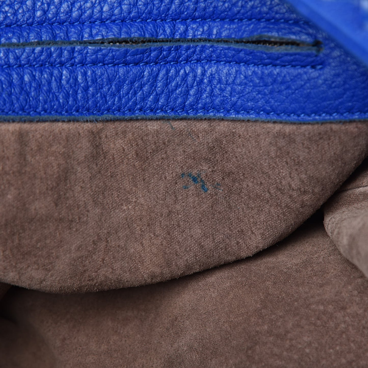Cervo Deerskin Large Hobo Signal Blue