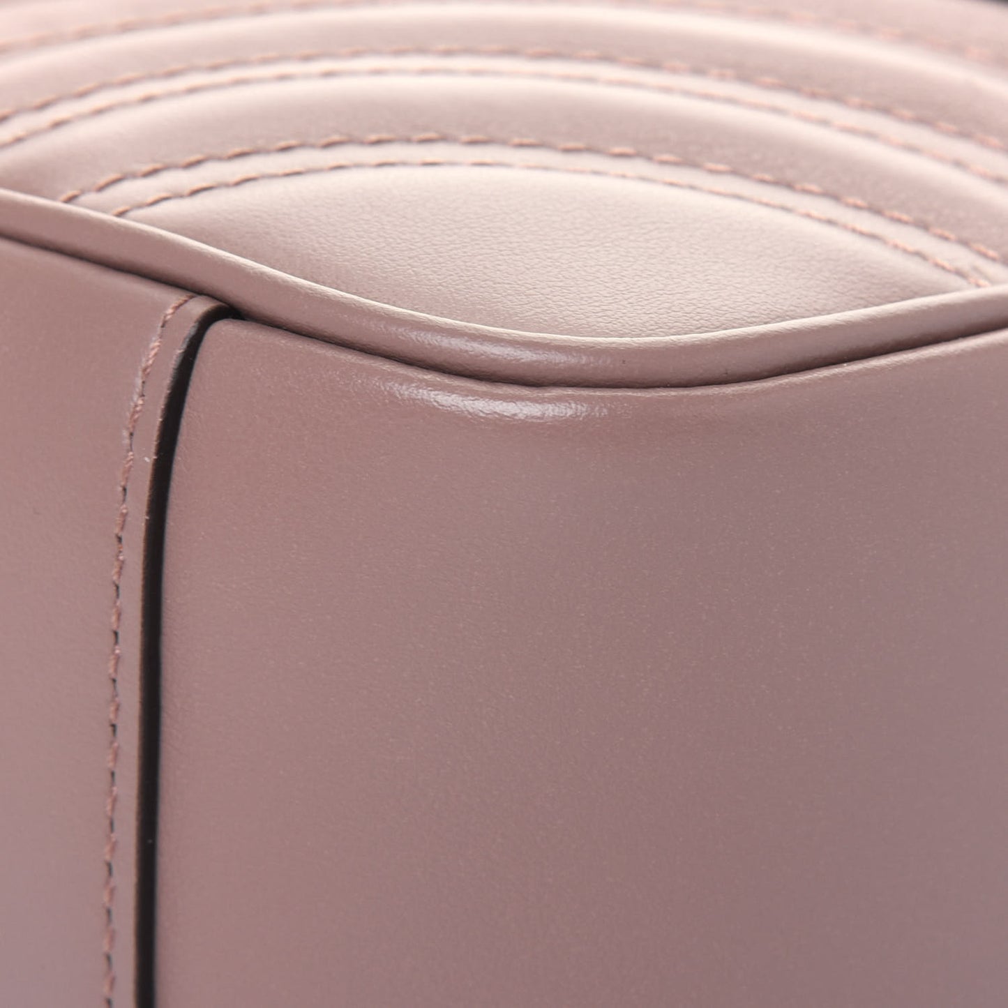 Calfskin Matelasse Small GG Marmont Shoulder Bag Porcelain Rose