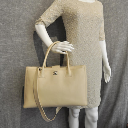 Chanel Caviar Cerf Shopper Tote Beige 2 of 10