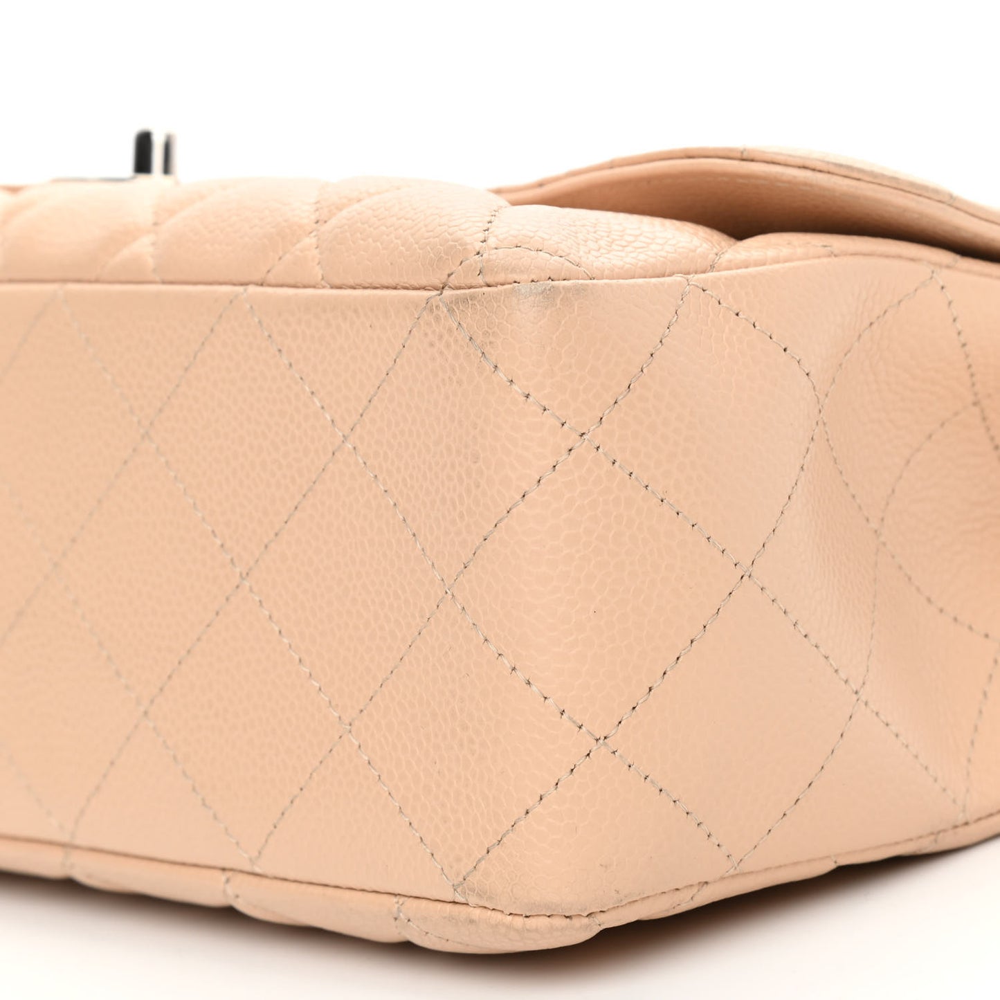 Caviar Quilted Jumbo Single Flap Beige