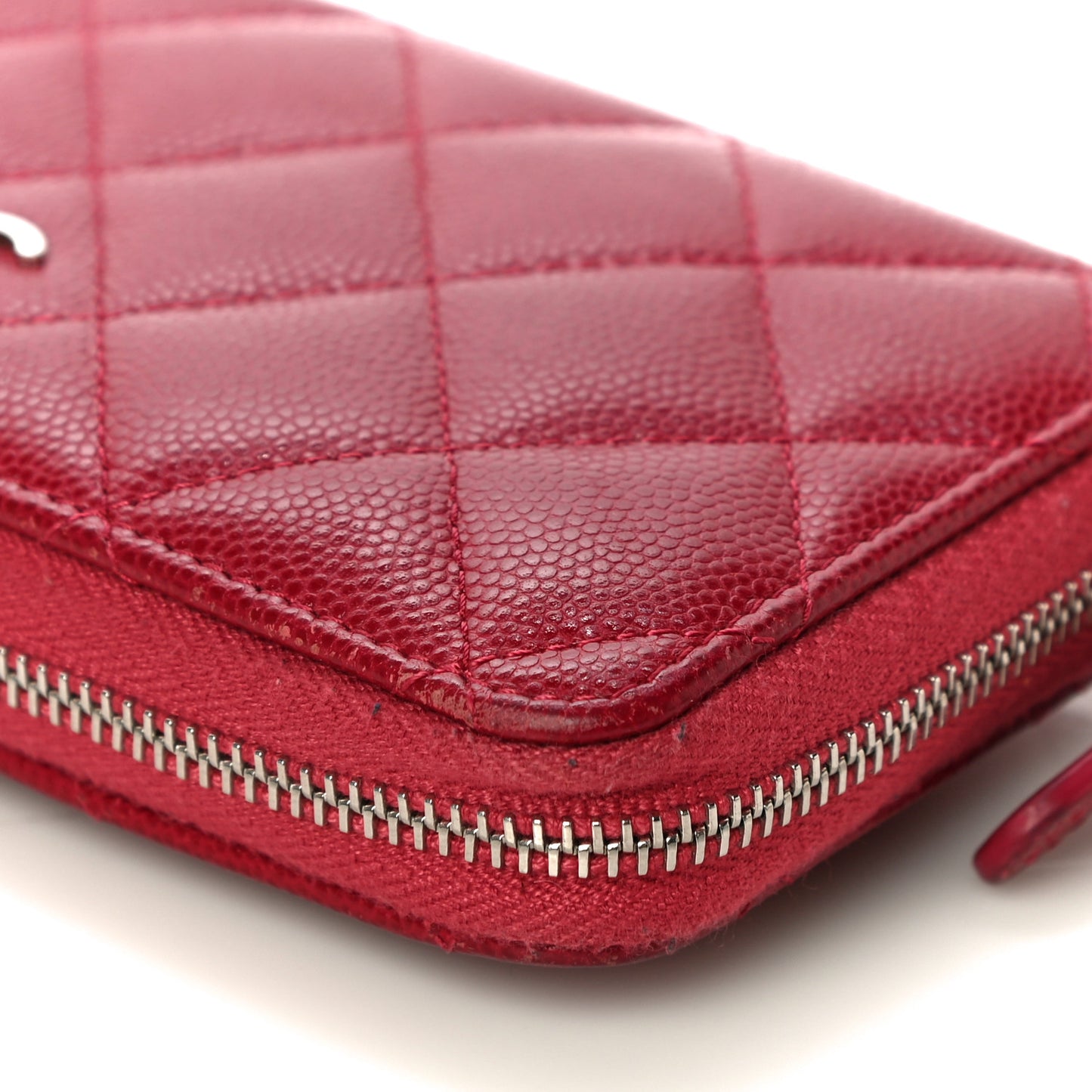 Caviar Quilted Medium Zip Around Wallet Red
