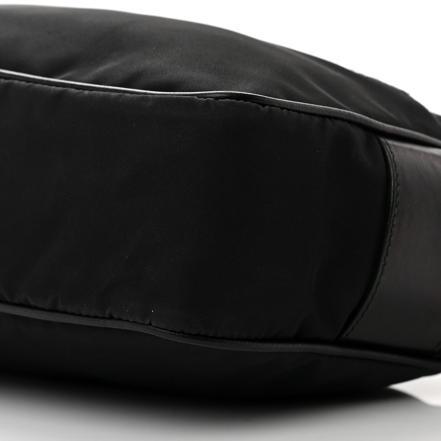 Tessuto Nylon Studded New Vela Shoulder Bag Black Fuoco