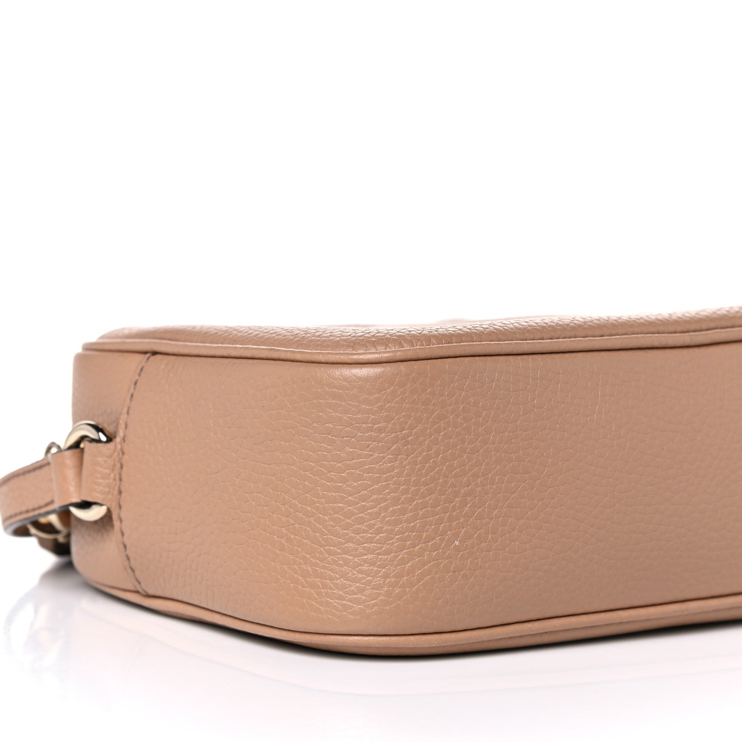 Pebbled Calfskin Small Soho Disco Bag Camelia