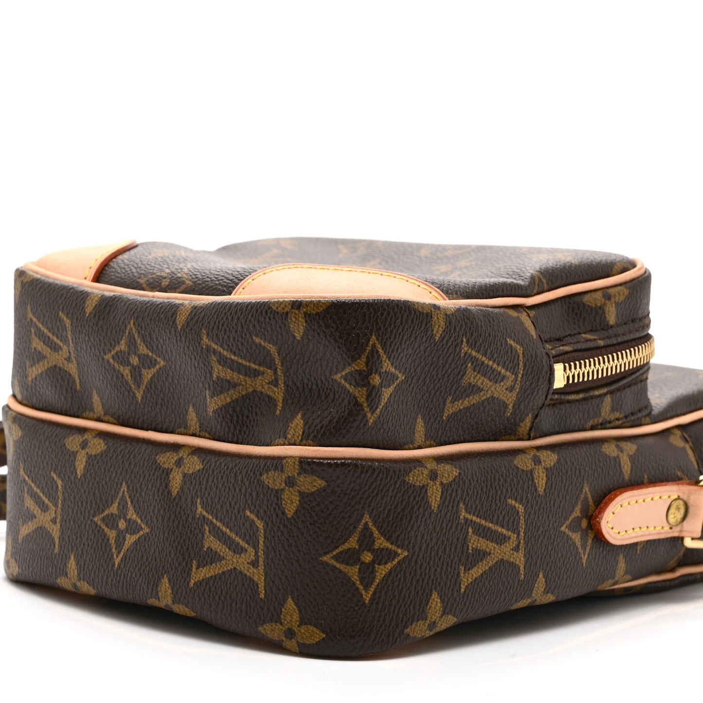 Monogram Amazone