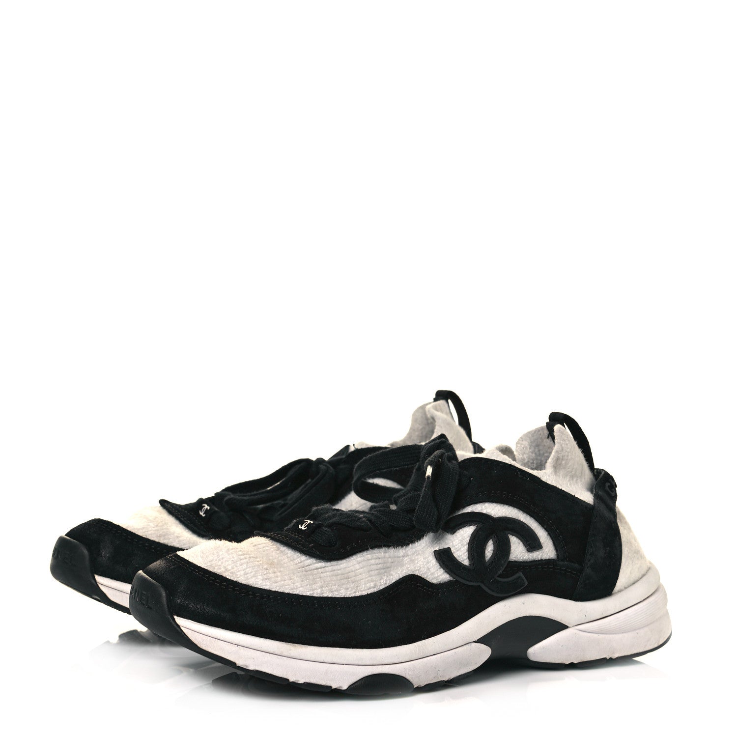 Chanel Fabric Suede Calfskin CC Sneakers 40 White Black 3 of 9
