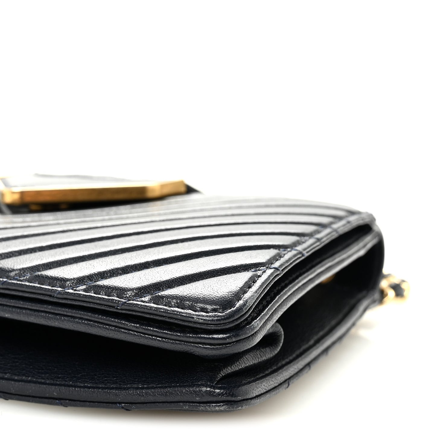 Shiny Sheepskin Chevron Quilted Collar and Tie Flap Navy