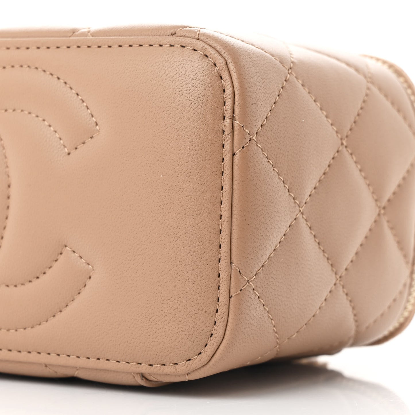 Lambskin Quilted Metal Small Top Handle Vanity Case With Chain Beige