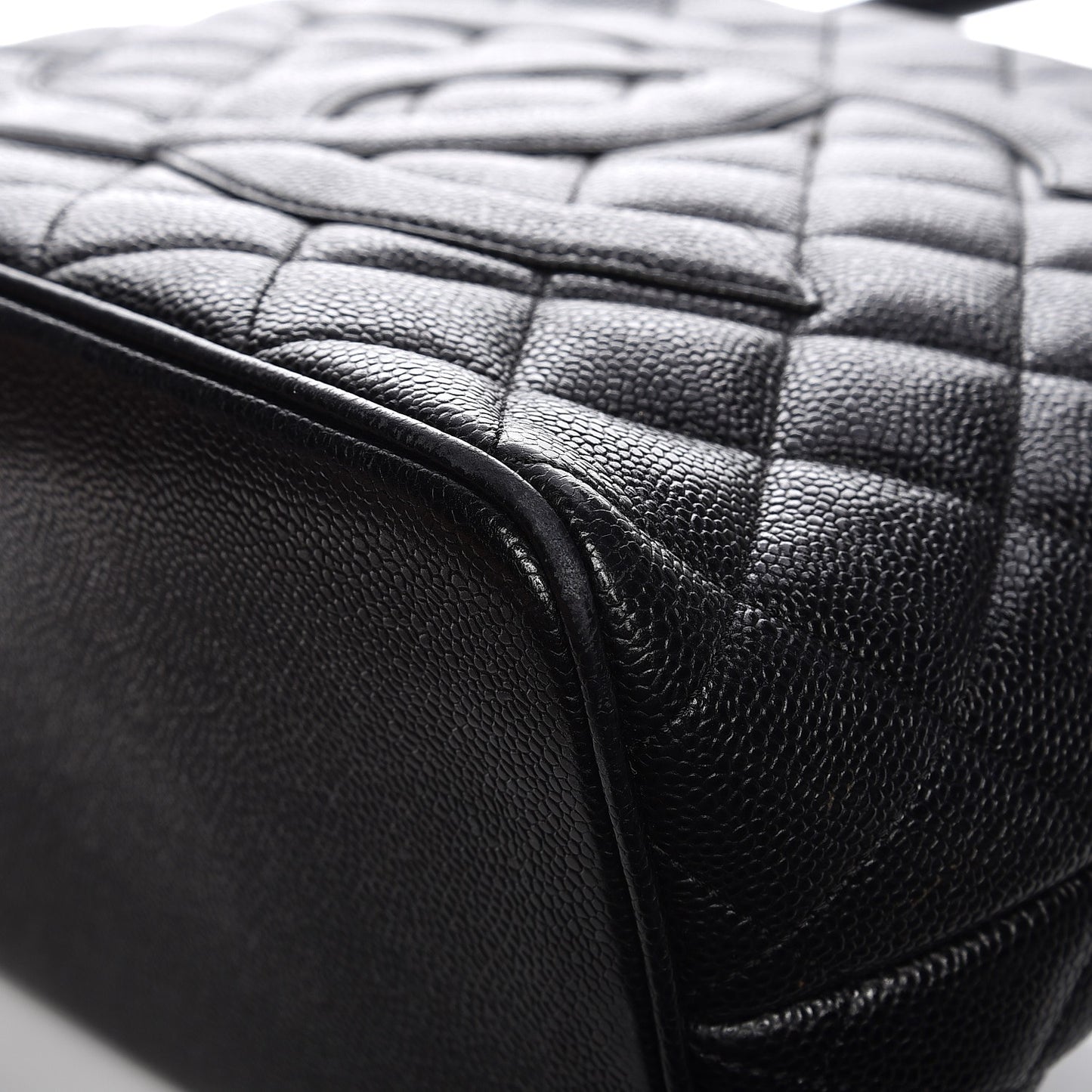 Caviar Quilted Medallion Tote Black