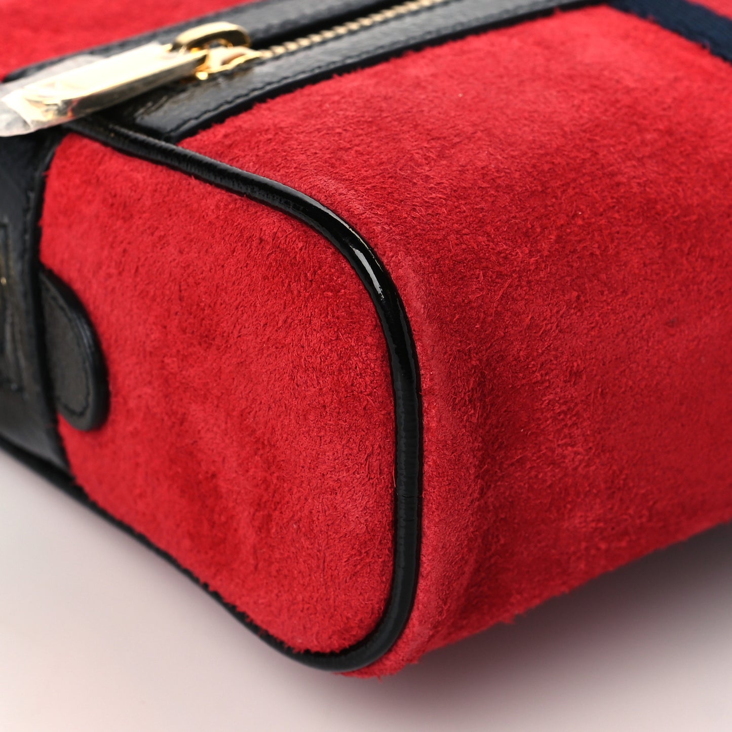 Suede Small Ophidia Belt Bag 85 34 Hibiscus Red