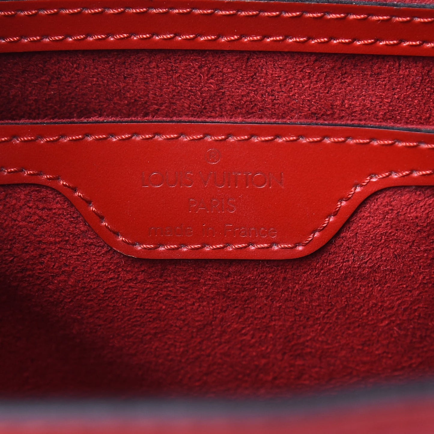 Epi Saint Jacques PM Long Straps Red