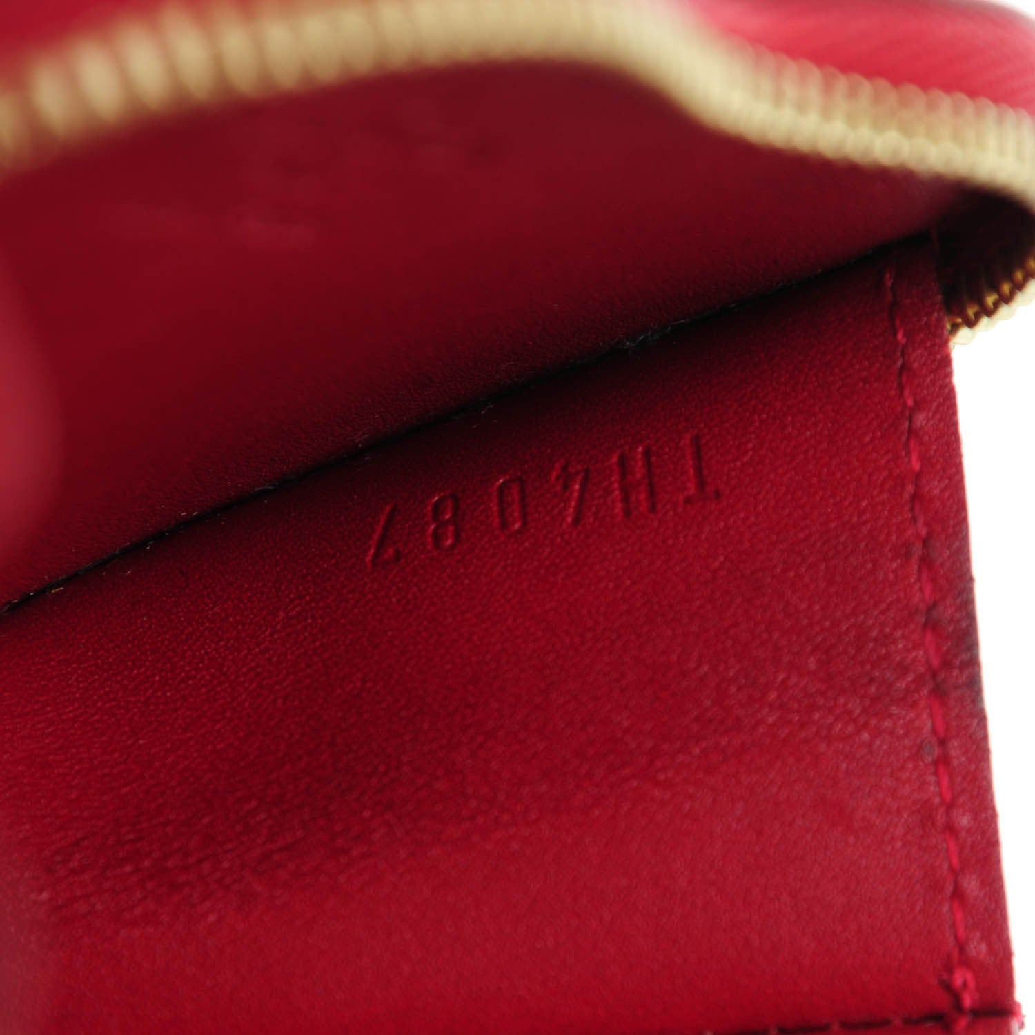 Louis Vuitton Vernis Coeur Heart Coin Purse Pomme D'Amour 7 of 7