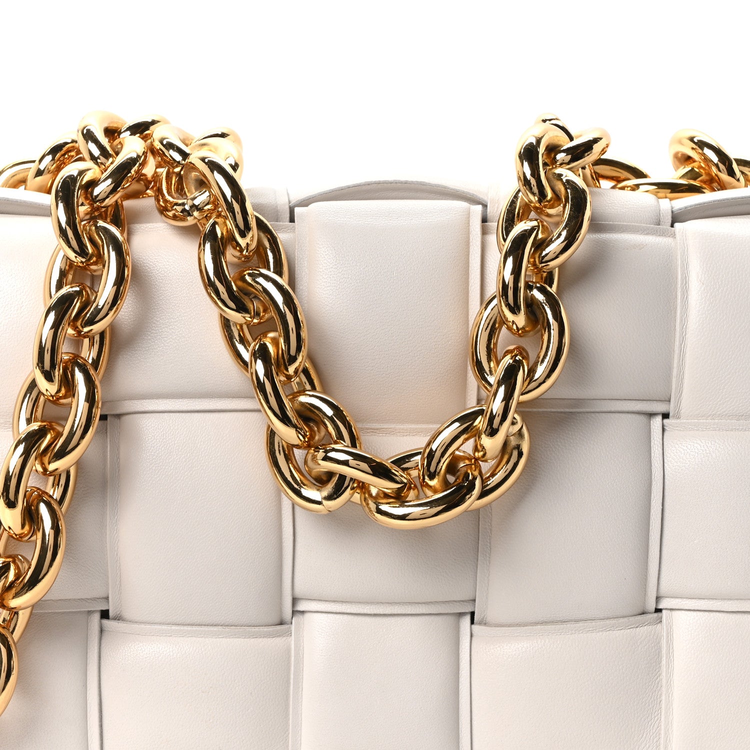 Bottega Veneta Lambskin Maxi Intreccio Padded Chain Cassette Crossbody Bag White 8 of 10