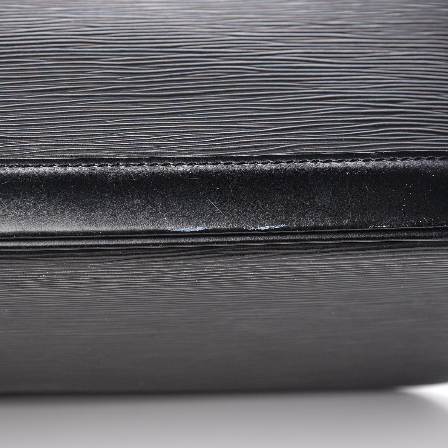 Louis Vuitton Epi Alma PM Black 17 of 18