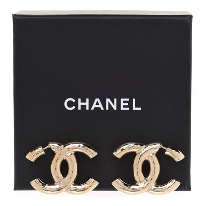 Chanel Metal Large CC Earrings Light Gold 5 of 5