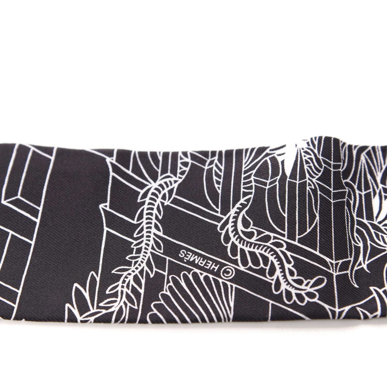 Hermes Silk Animapolis Twilly Black White 3 of 4