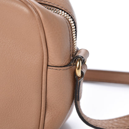 Gucci Pebbled Calfskin Small Soho Disco Bag Camelia 14 of 18